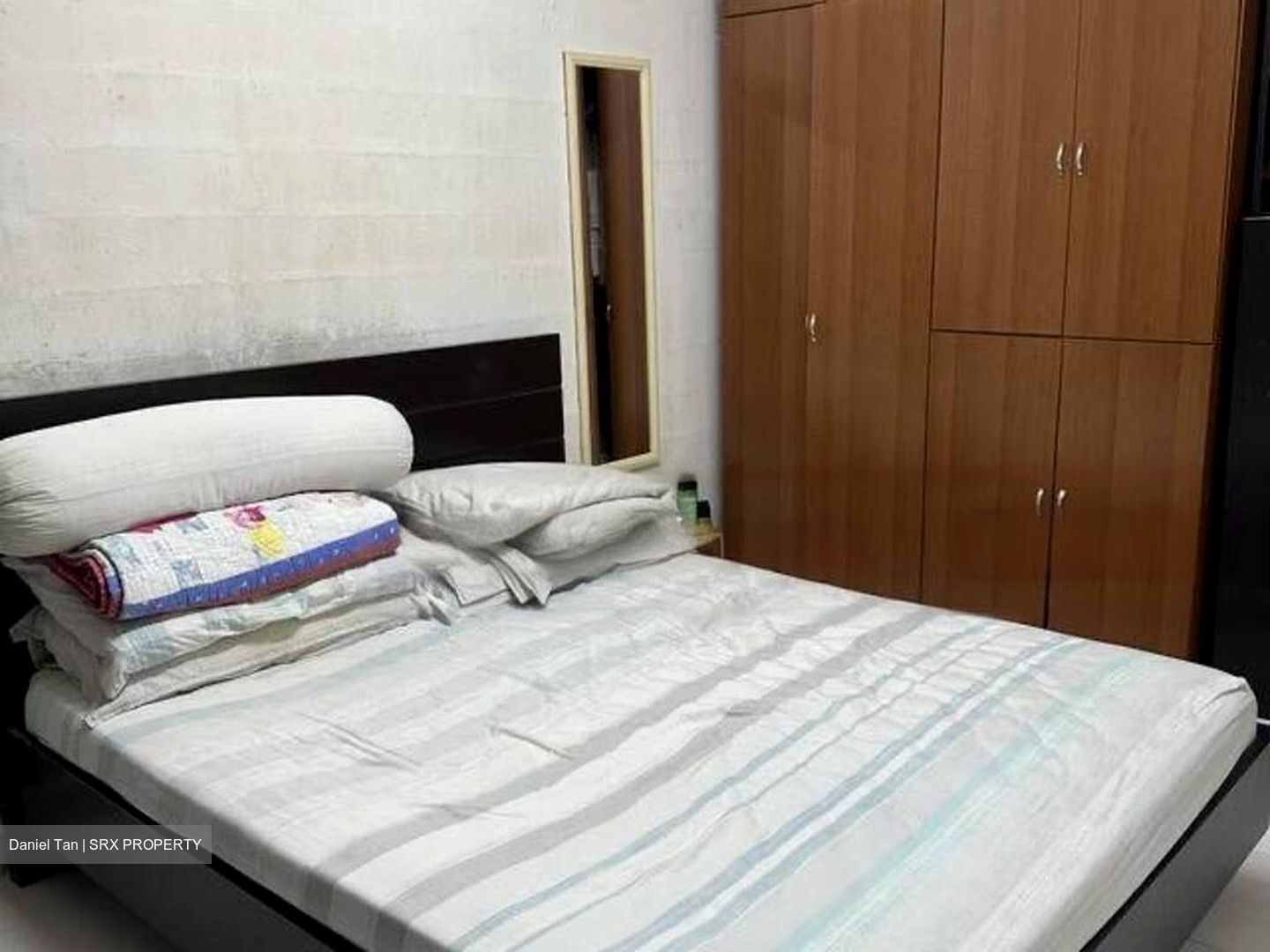 Blk 98 Crescent View (Queenstown), HDB 3 Rooms #452737861
